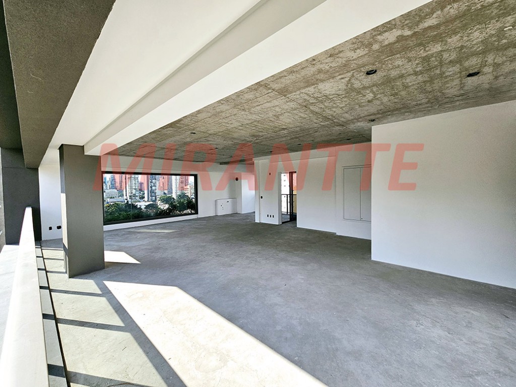 Apartamento de 227m² com 3 quartos em Vila Olimpia