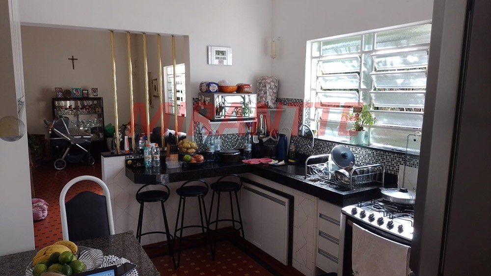 Casa terrea de 225m² com 3 quartos em Santana