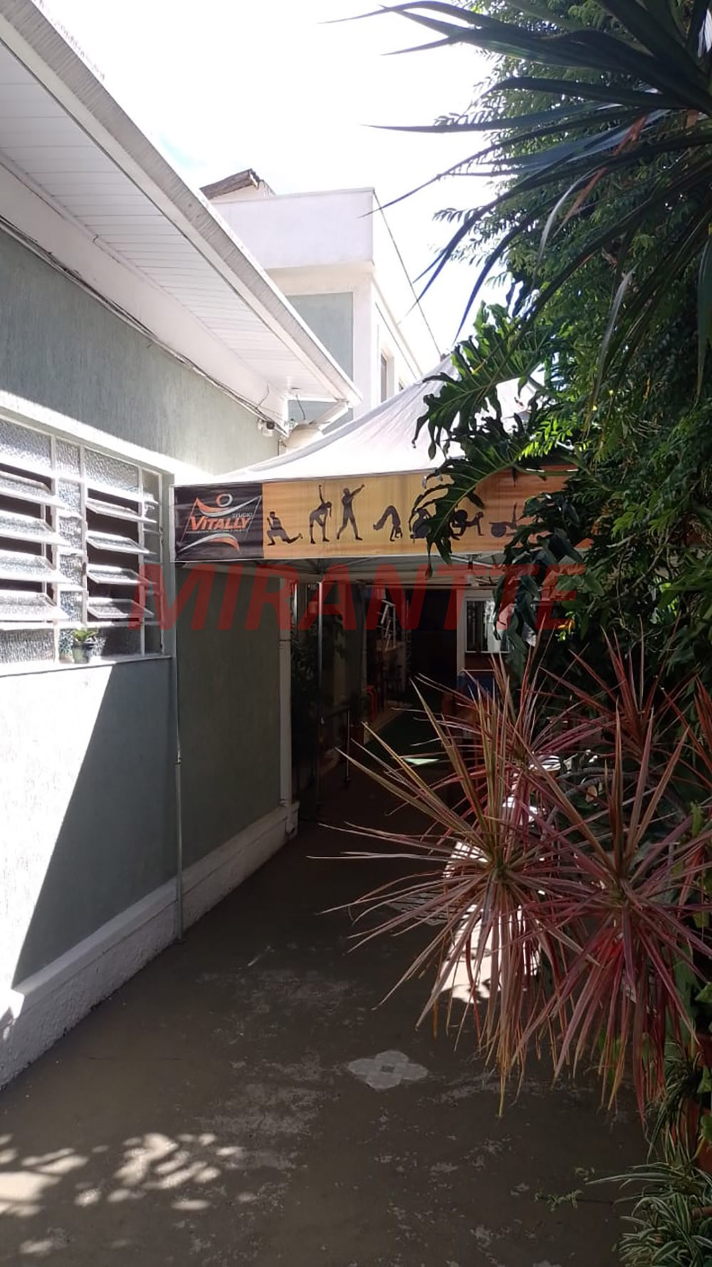 Casa terrea de 225m² com 3 quartos em Santana
