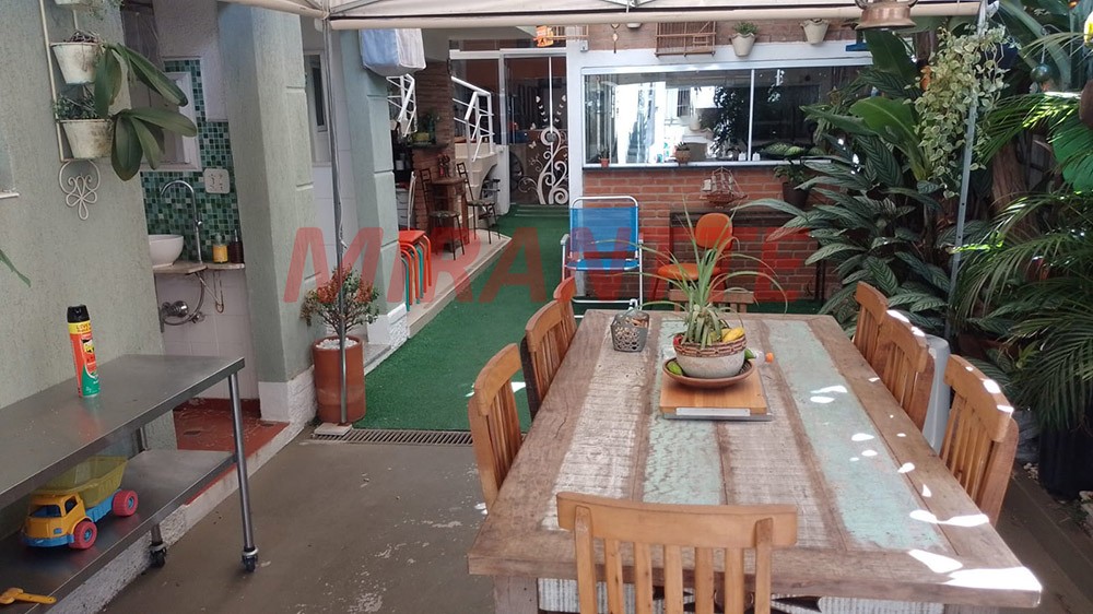 Casa terrea de 225m² com 3 quartos em Santana