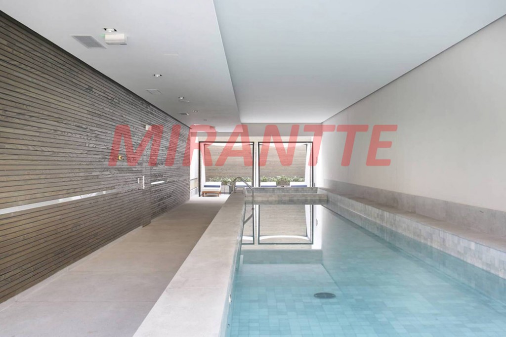 Apartamento com 4 quartos em Vila Nova Conceição