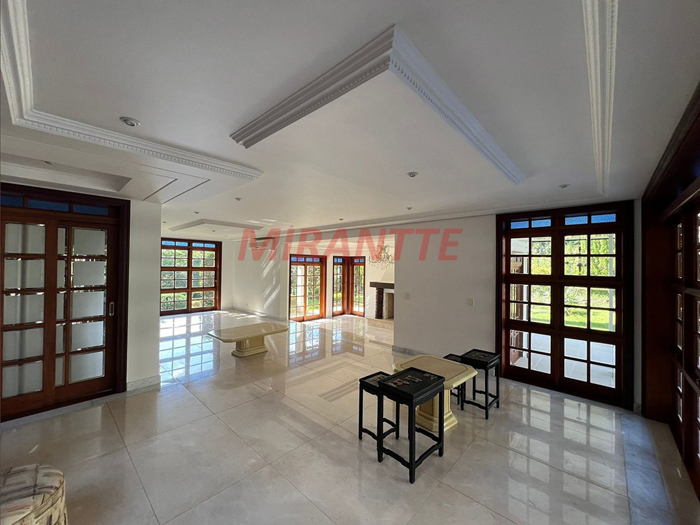 Cond. fechado de 1558m² com 4 quartos em ALPHAVILLE