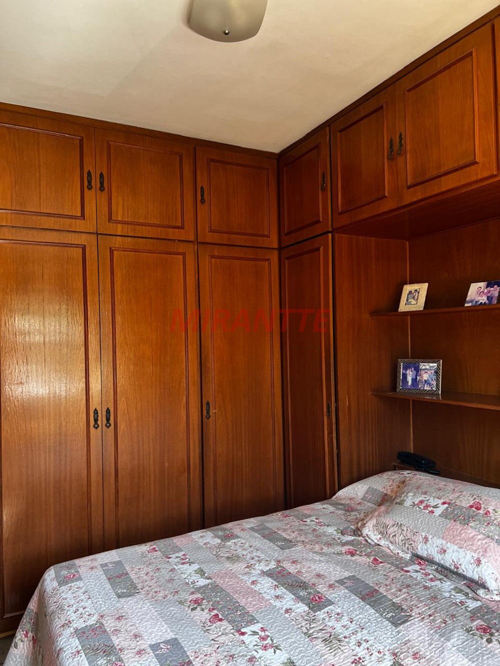 Sobrado de 160m² com 3 quartos em Vila Aurora