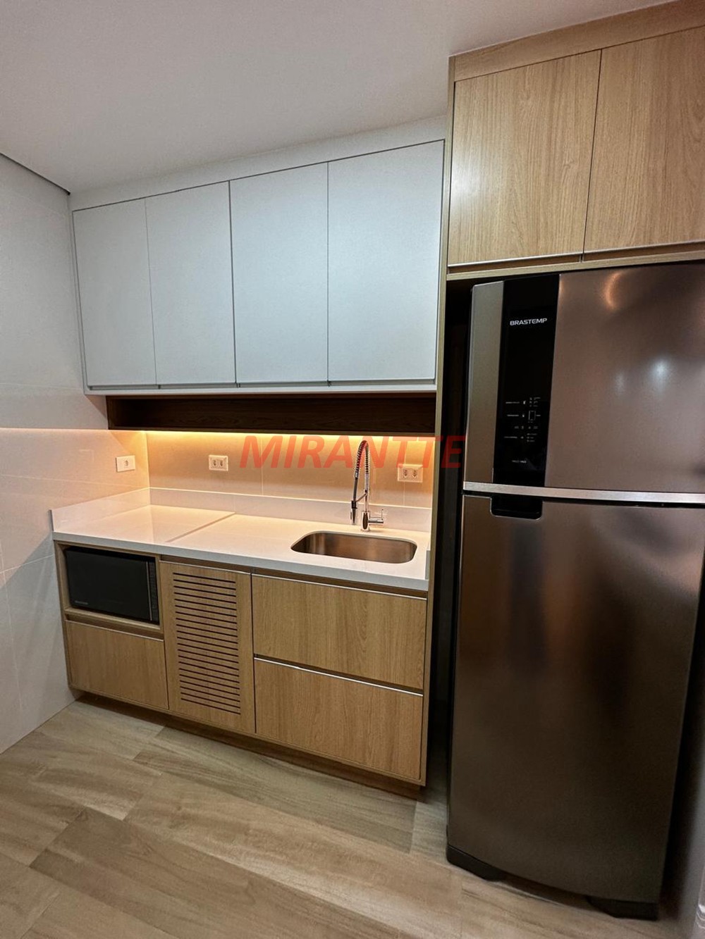 Apartamento de 98.27m² com 2 quartos em Jardim Três Marias