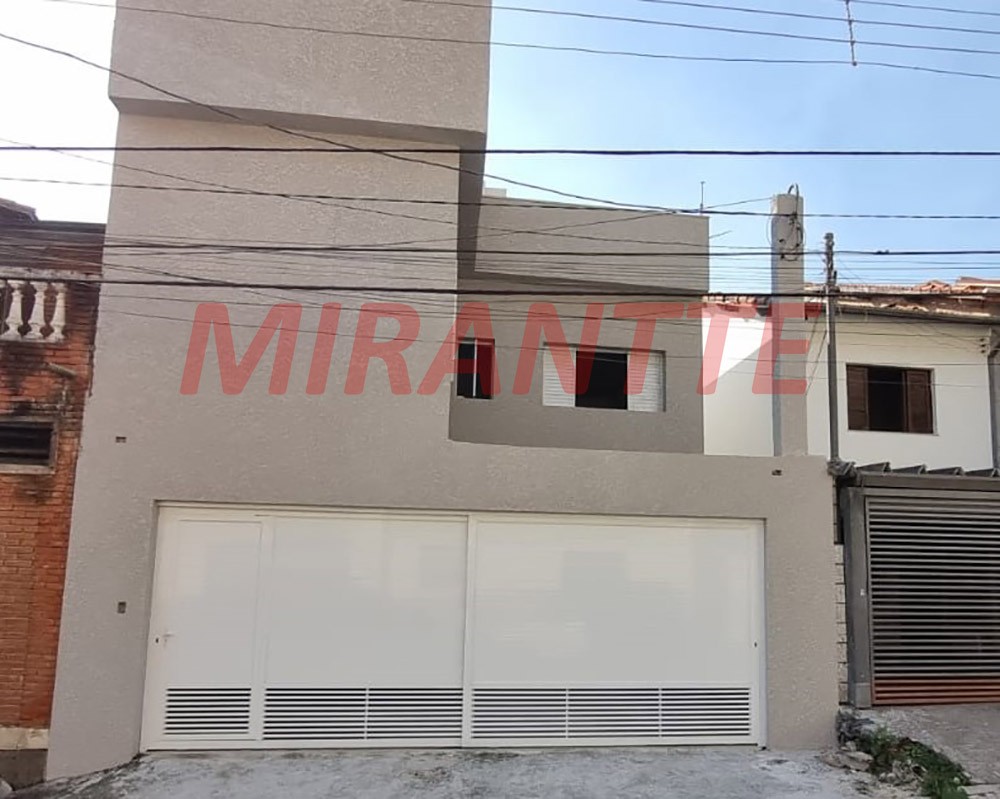 Sobrado de 230m² com 3 quartos em Santana