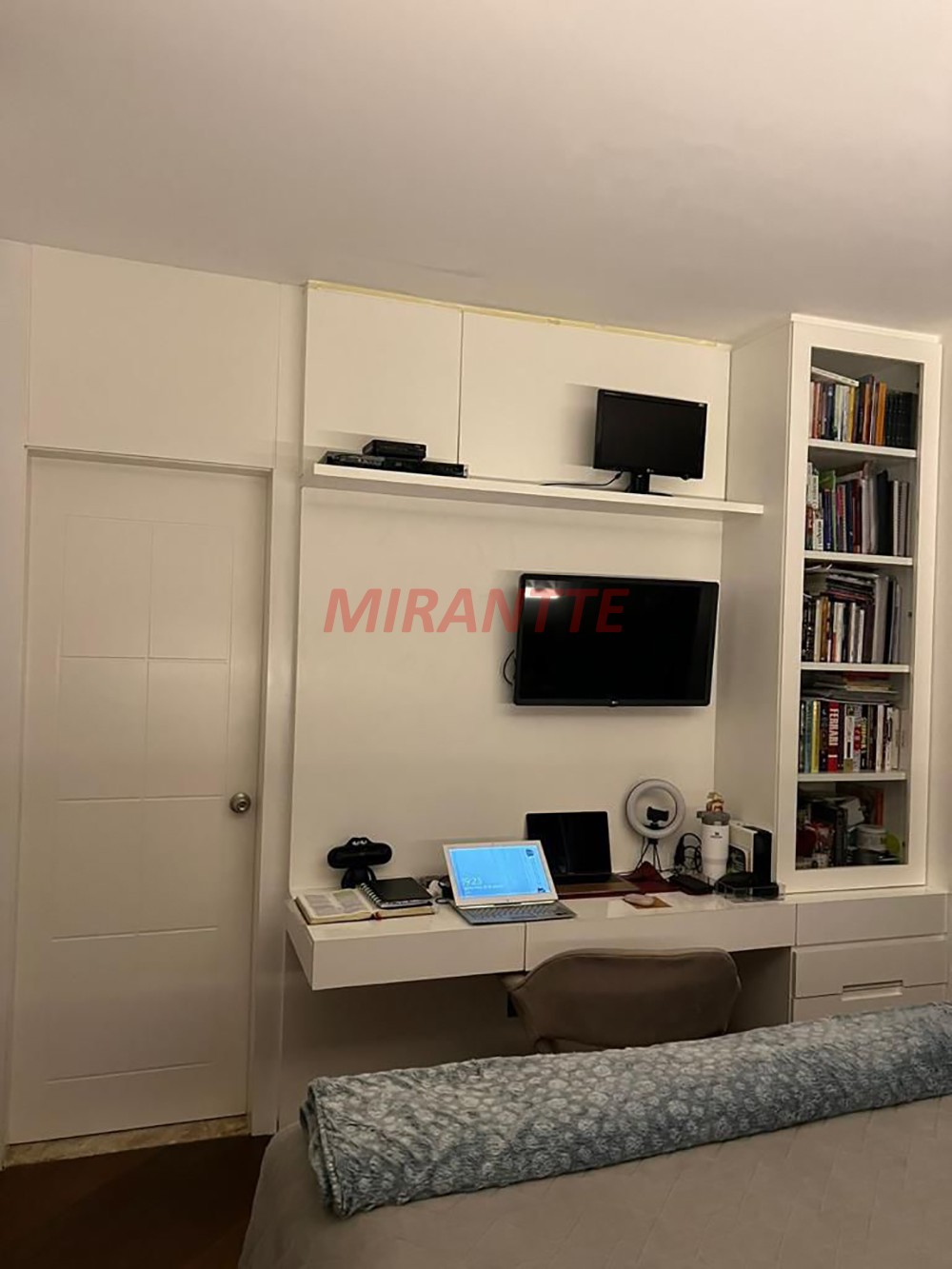 Apartamento de 210m² com 3 quartos em Santana