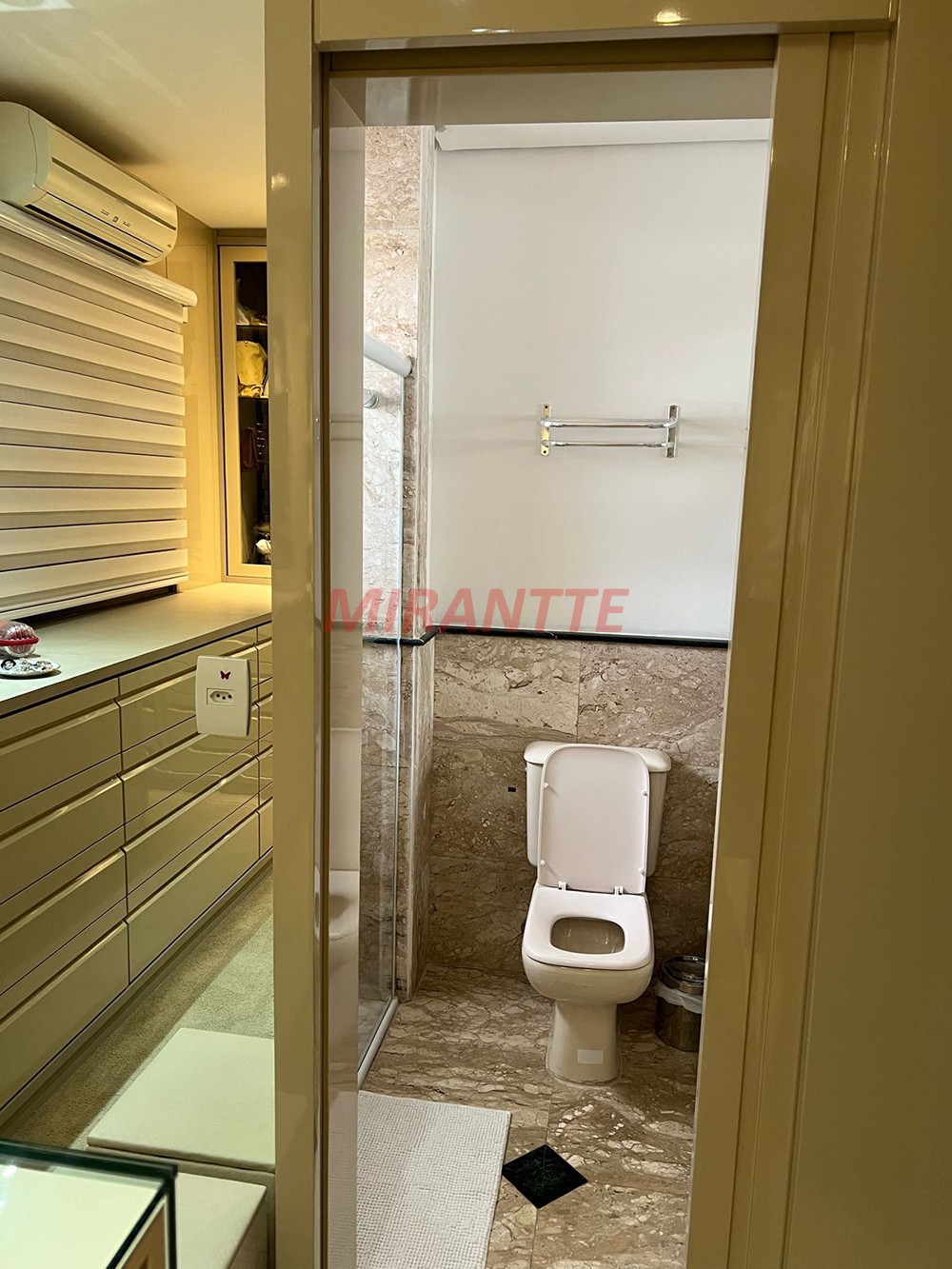 Apartamento de 210m² com 3 quartos em Santana