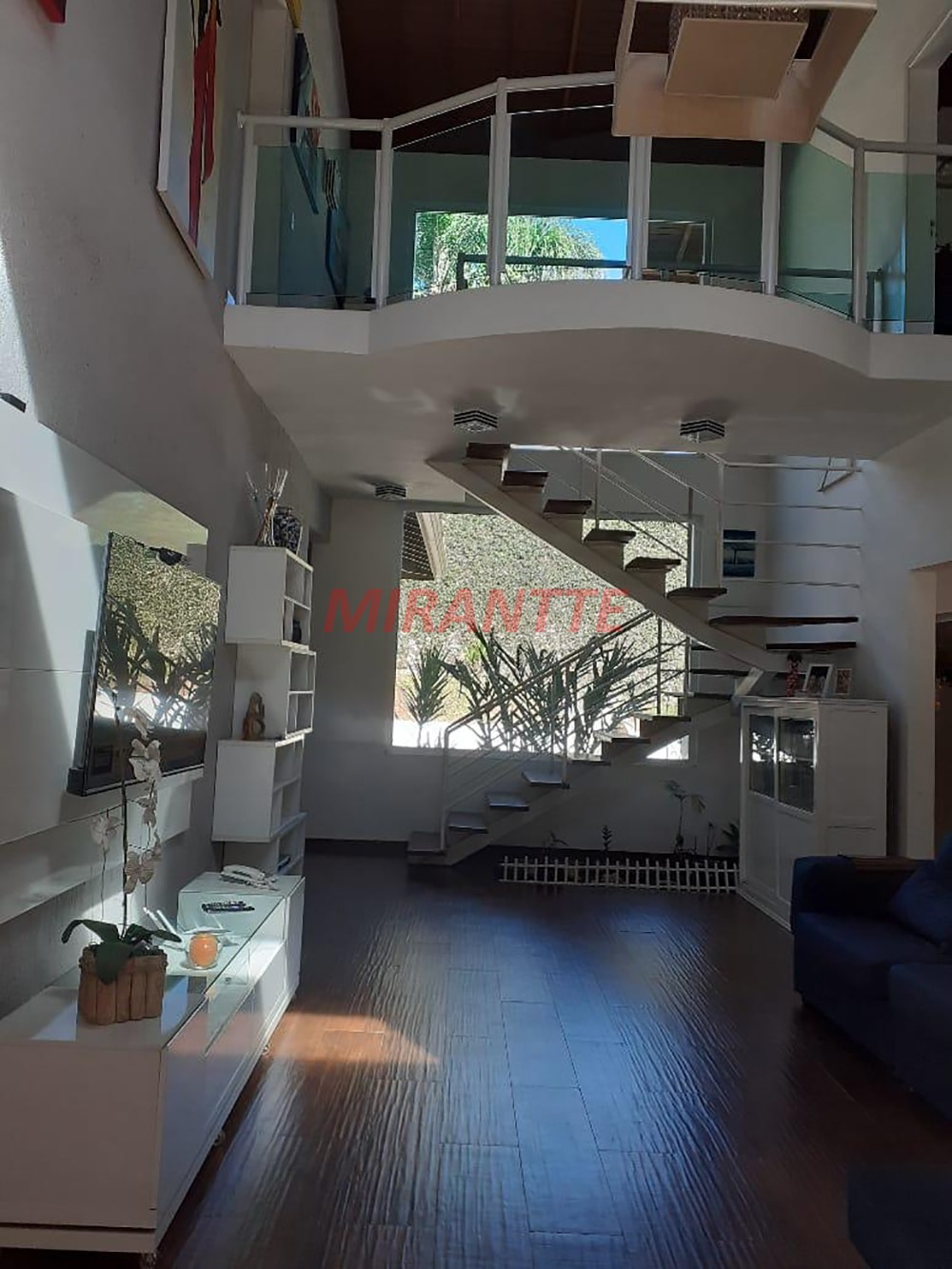 Sobrado de 304m² com 2 quartos em Roseira