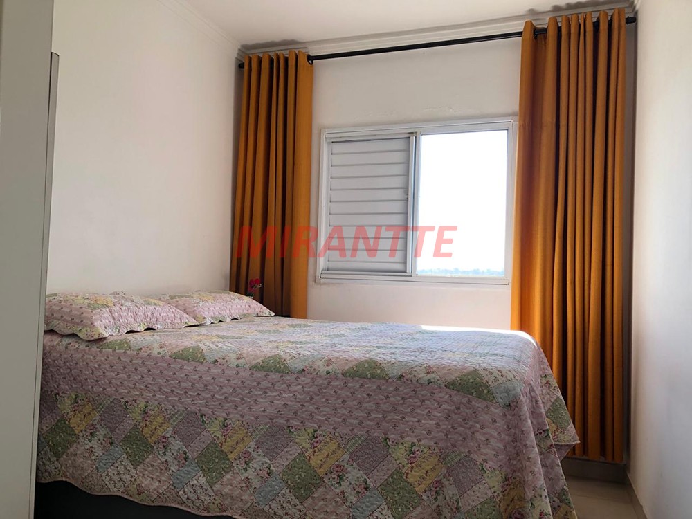 Apartamento de 45m² com 2 quartos em Jaçana