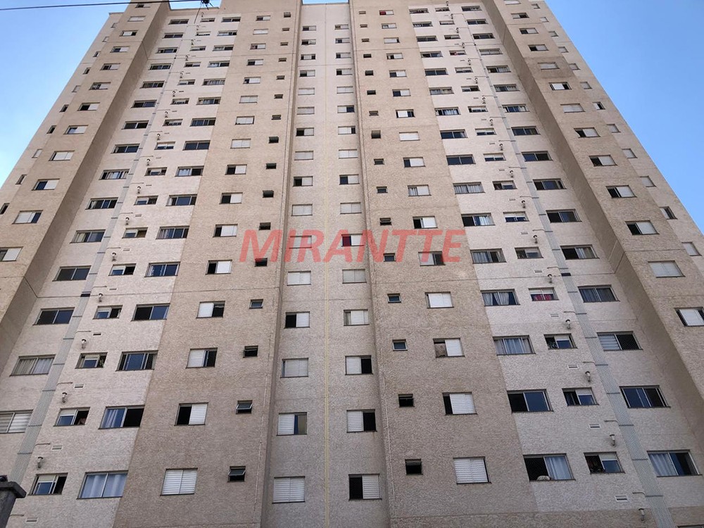 Apartamento de 45m² com 2 quartos em Jaçana