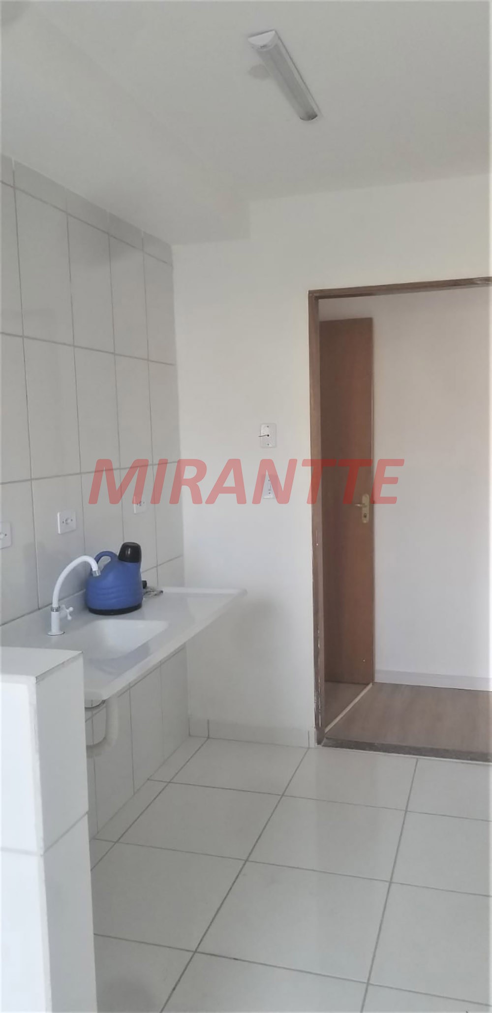 Apartamento de 54m² com 2 quartos em Parque Primavera