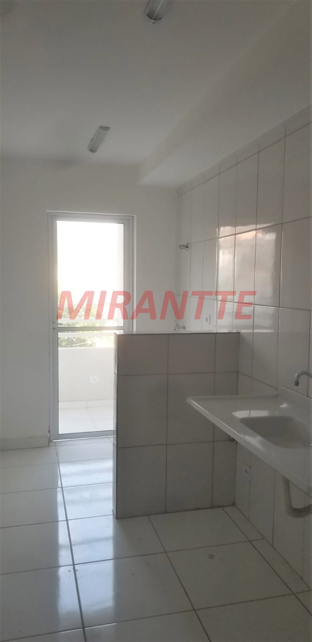 Apartamento de 54m² com 2 quartos em Parque Primavera