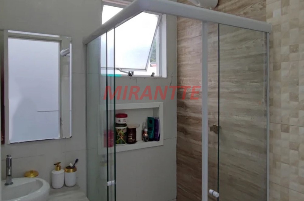 Sobrado de 160m² com 3 quartos em Laranjeiras