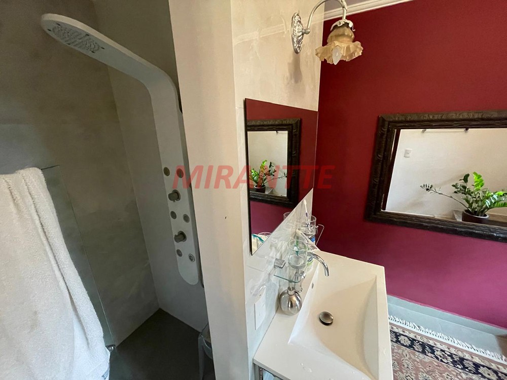 Cond. fechado de 654m² com 3 quartos em Serra da Cantareira