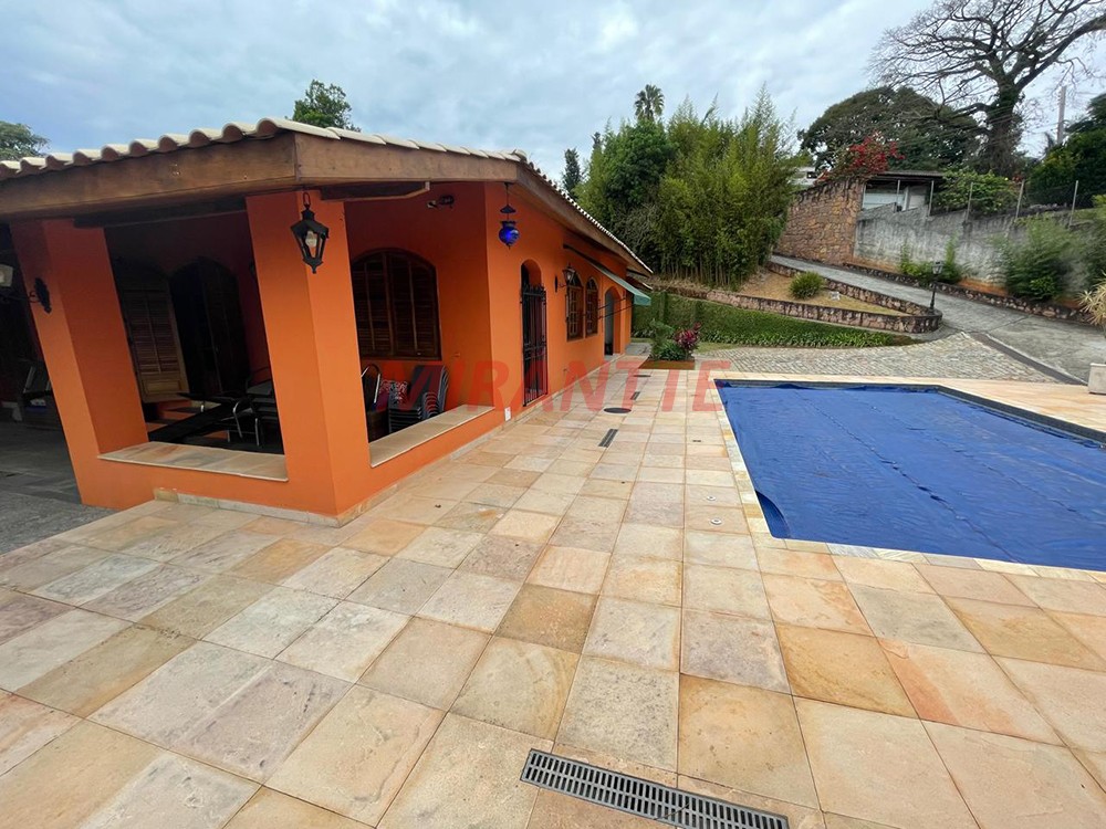 Cond. fechado de 654m² com 3 quartos em Serra da Cantareira