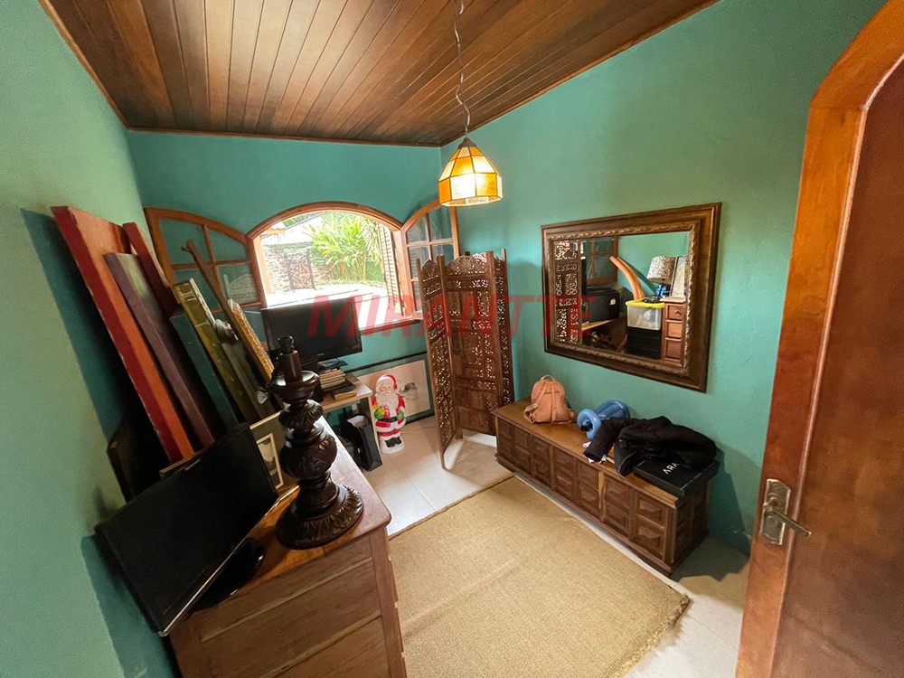 Cond. fechado de 654m² com 3 quartos em Serra da Cantareira