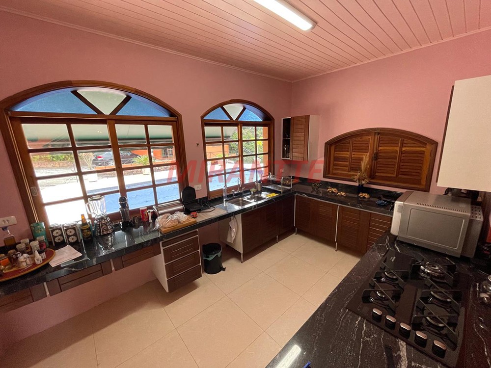 Cond. fechado de 654m² com 3 quartos em Serra da Cantareira