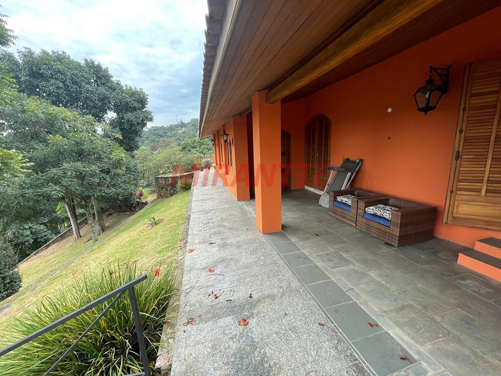 Cond. fechado de 654m² com 3 quartos em Serra da Cantareira