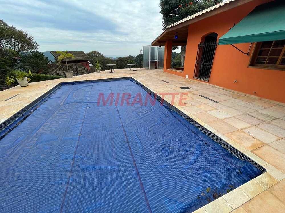 Cond. fechado de 654m² com 3 quartos em Serra da Cantareira