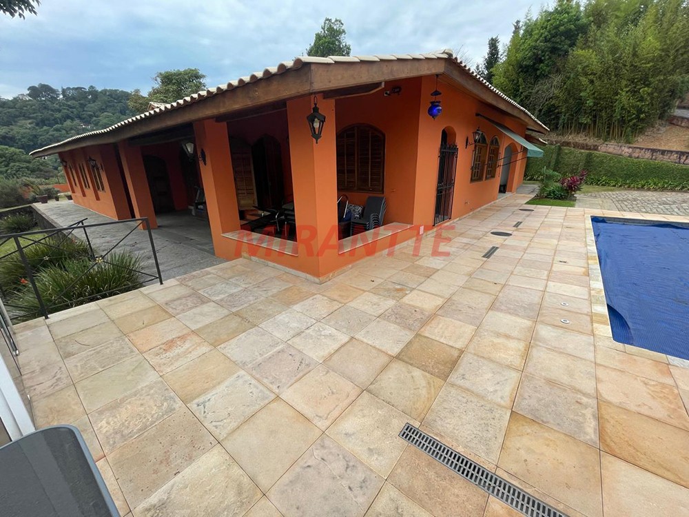 Cond. fechado de 654m² com 3 quartos em Serra da Cantareira