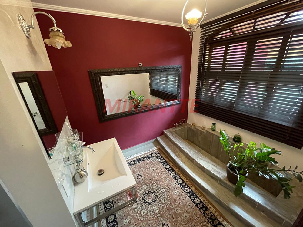 Cond. fechado de 654m² com 3 quartos em Serra da Cantareira
