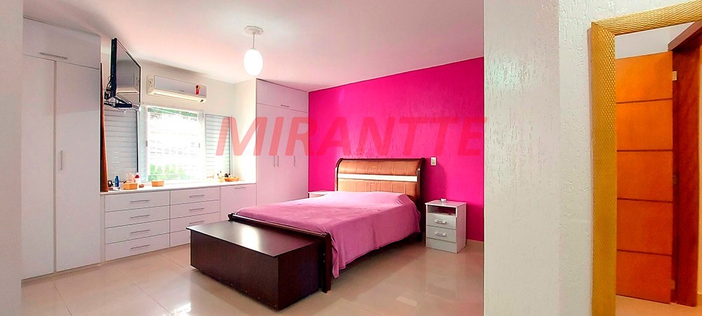 Sobrado de 195m² com 3 quartos em Vila Guilherme