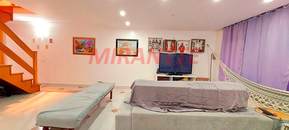 Sobrado de 195m² com 3 quartos em Vila Guilherme