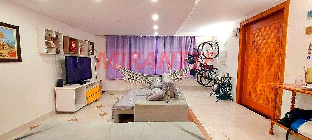 Sobrado de 195m² com 3 quartos em Vila Guilherme