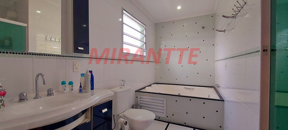 Sobrado de 195m² com 3 quartos em Vila Guilherme