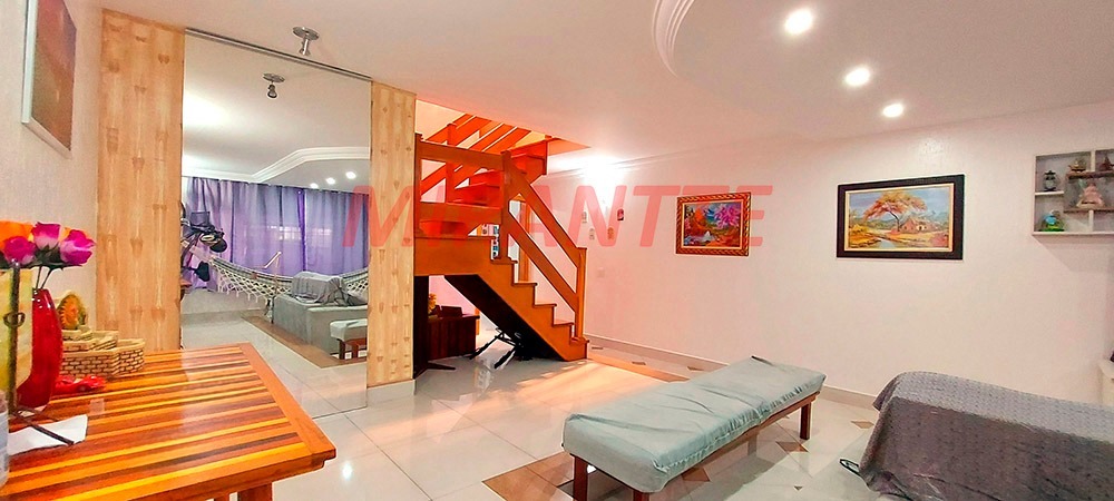 Sobrado de 195m² com 3 quartos em Vila Guilherme