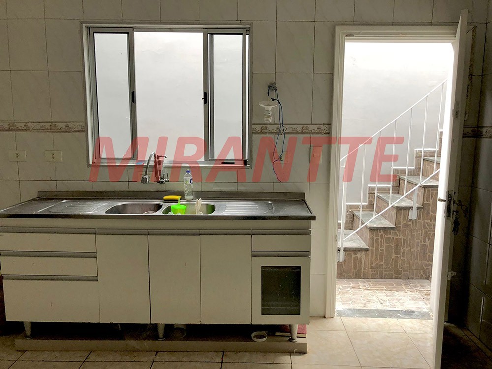 Sobrado de 120m² com 4 quartos em Parada Inglesa