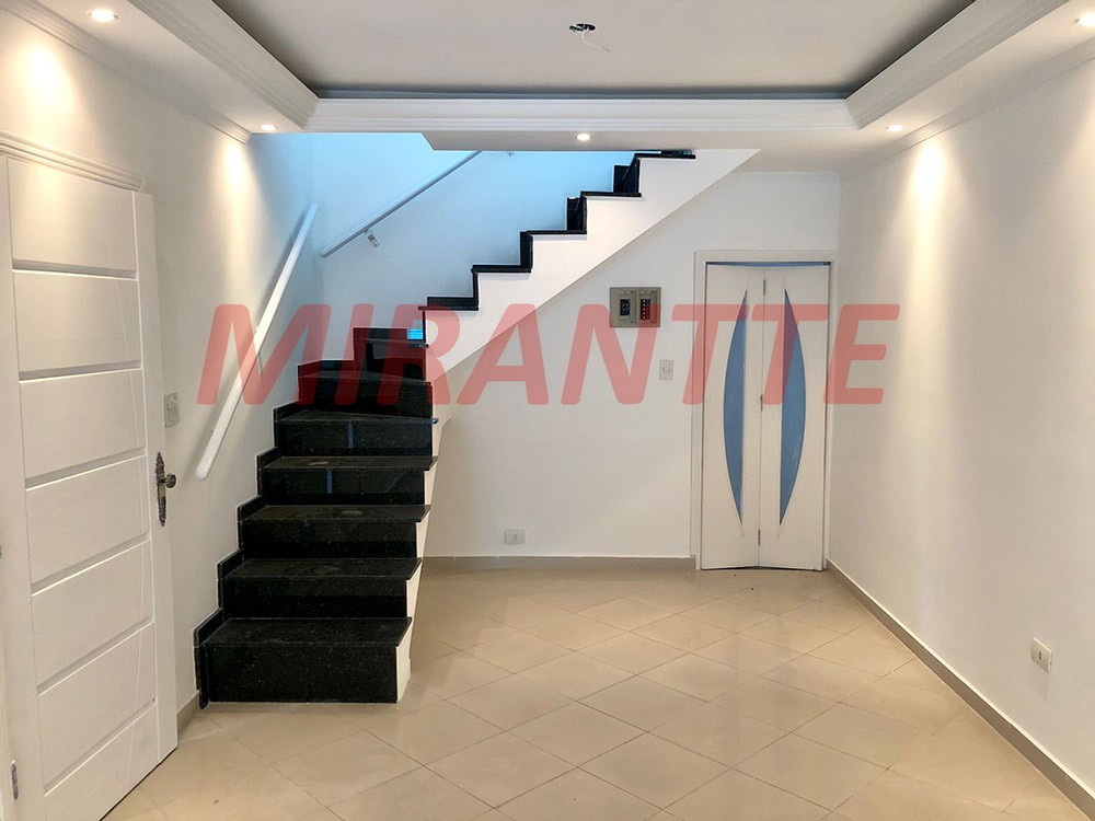 Sobrado de 120m² com 4 quartos em Parada Inglesa