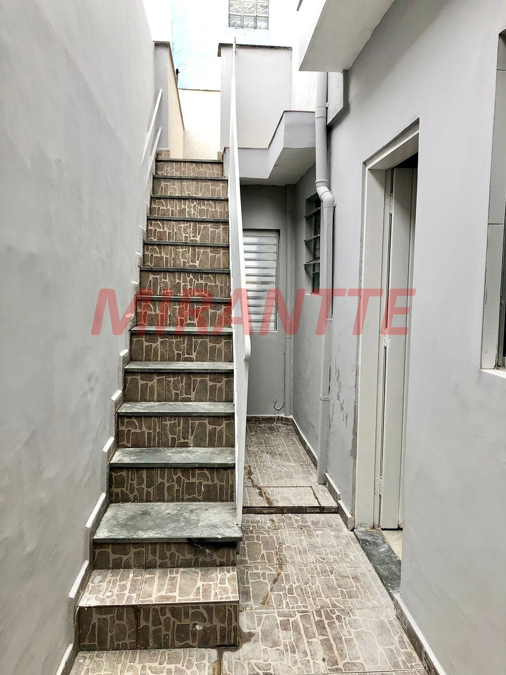 Sobrado de 120m² com 4 quartos em Parada Inglesa