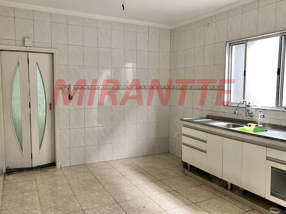 Sobrado de 120m² com 4 quartos em Parada Inglesa