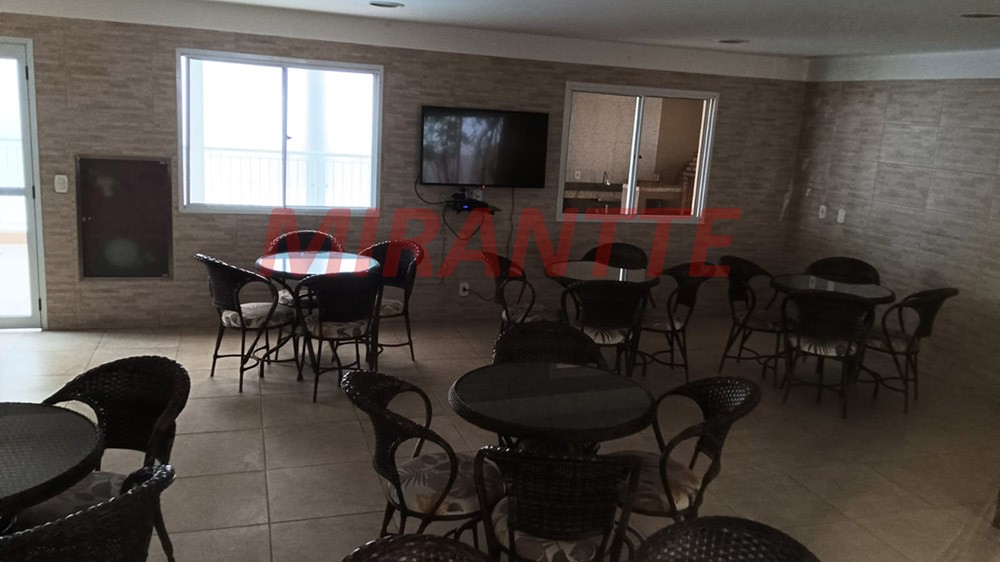 Apartamento de 61m² com 3 quartos em Vila Ema