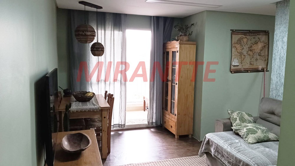 Apartamento de 61m² com 3 quartos em Vila Ema