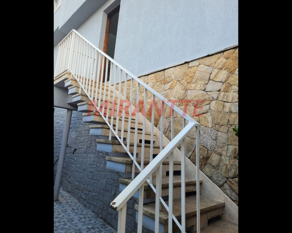 Sobrado de 120m² com 2 quartos em Vila Leonor