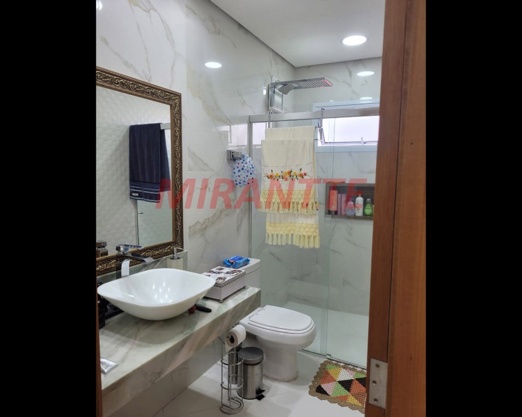 Sobrado de 120m² com 2 quartos em Vila Leonor