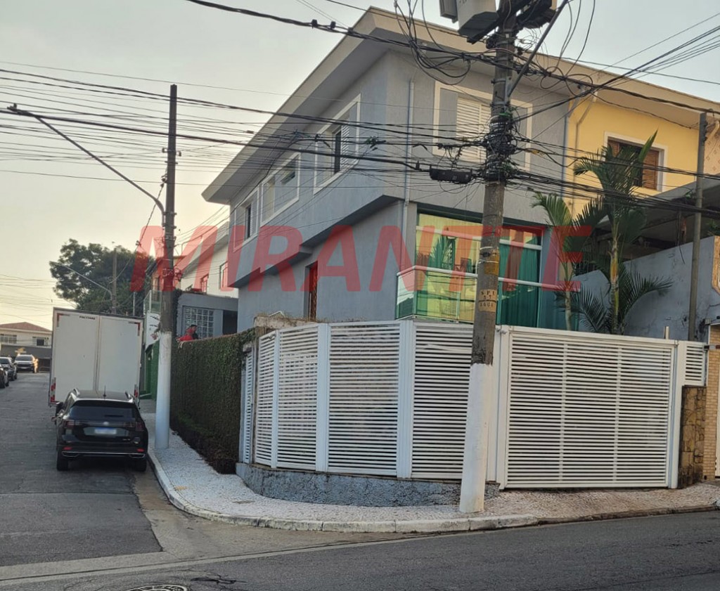 Sobrado de 120m² com 2 quartos em Vila Leonor