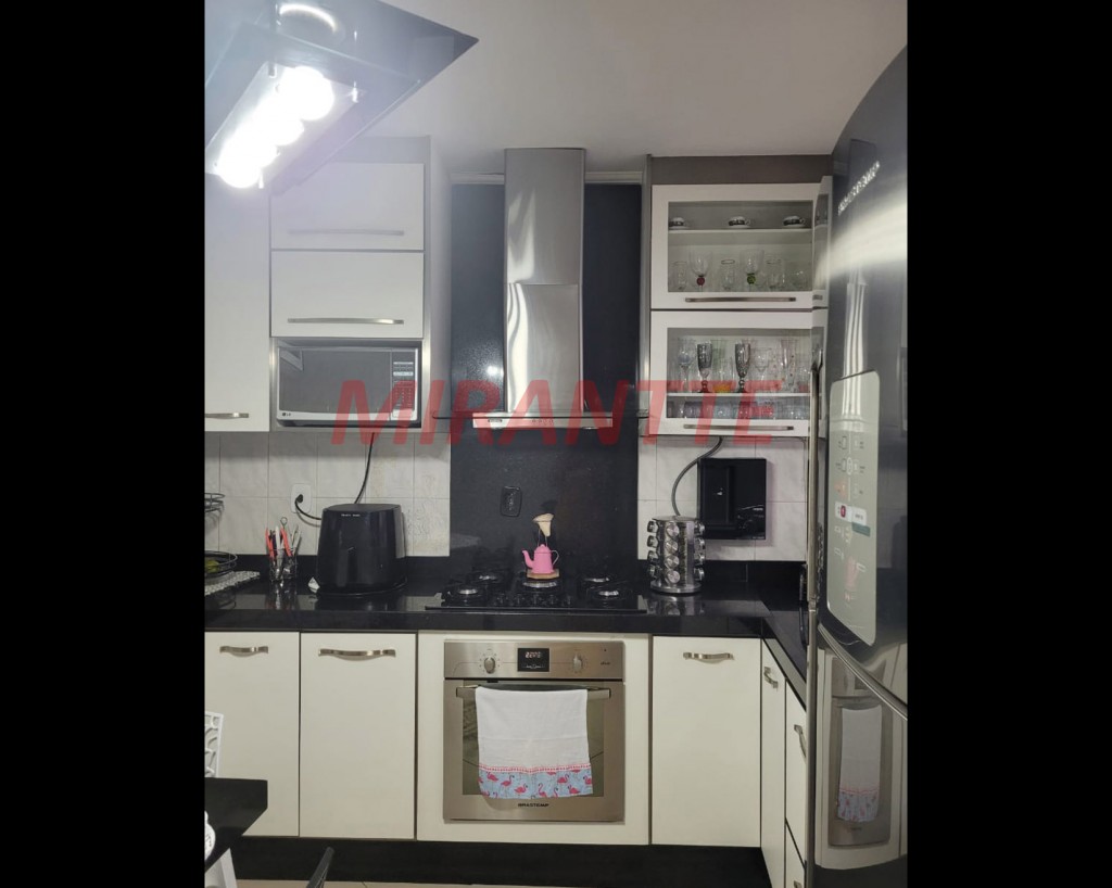 Sobrado de 120m² com 2 quartos em Vila Leonor
