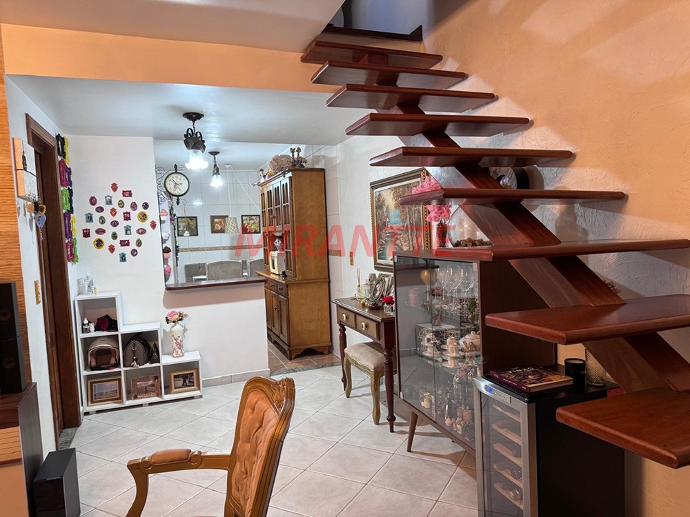 Sobrado de 293m² com 6 quartos em Casa Verde