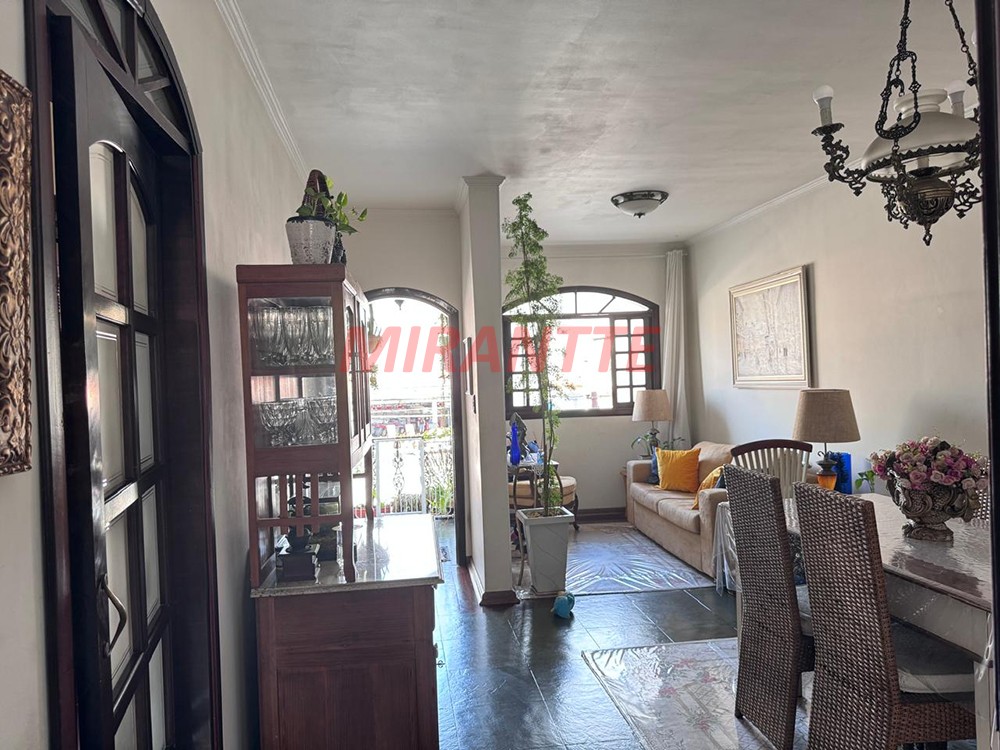 Sobrado de 293m² com 6 quartos em Casa Verde