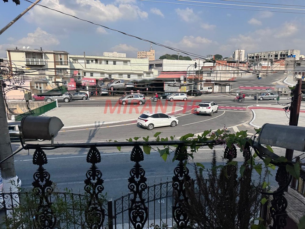 Sobrado de 293m² com 6 quartos em Casa Verde