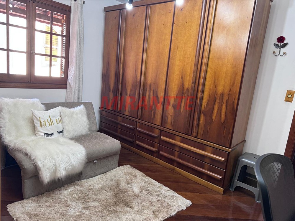 Sobrado de 293m² com 6 quartos em Casa Verde