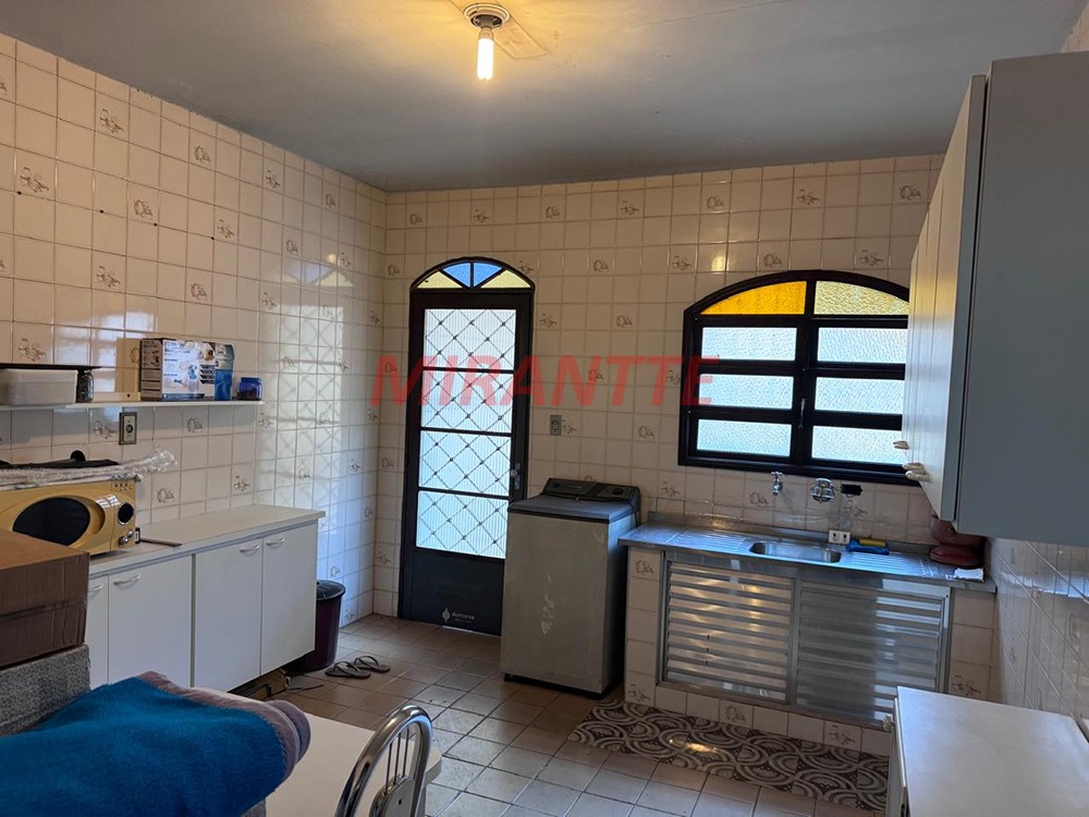 Sobrado de 293m² com 6 quartos em Casa Verde