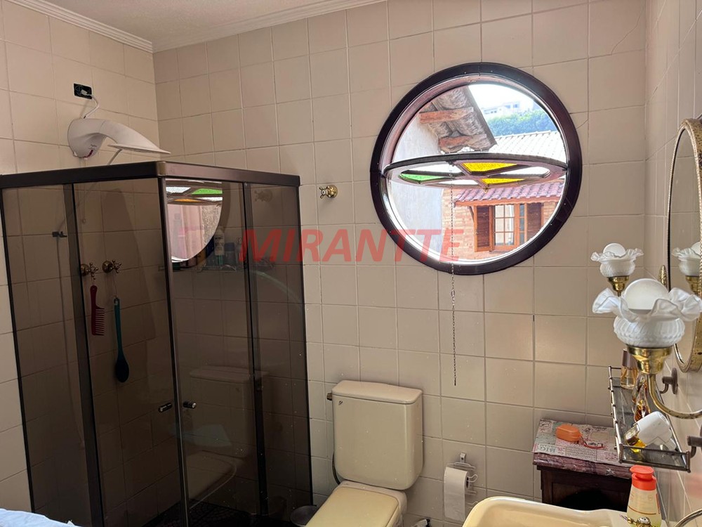 Sobrado de 293m² com 6 quartos em Casa Verde