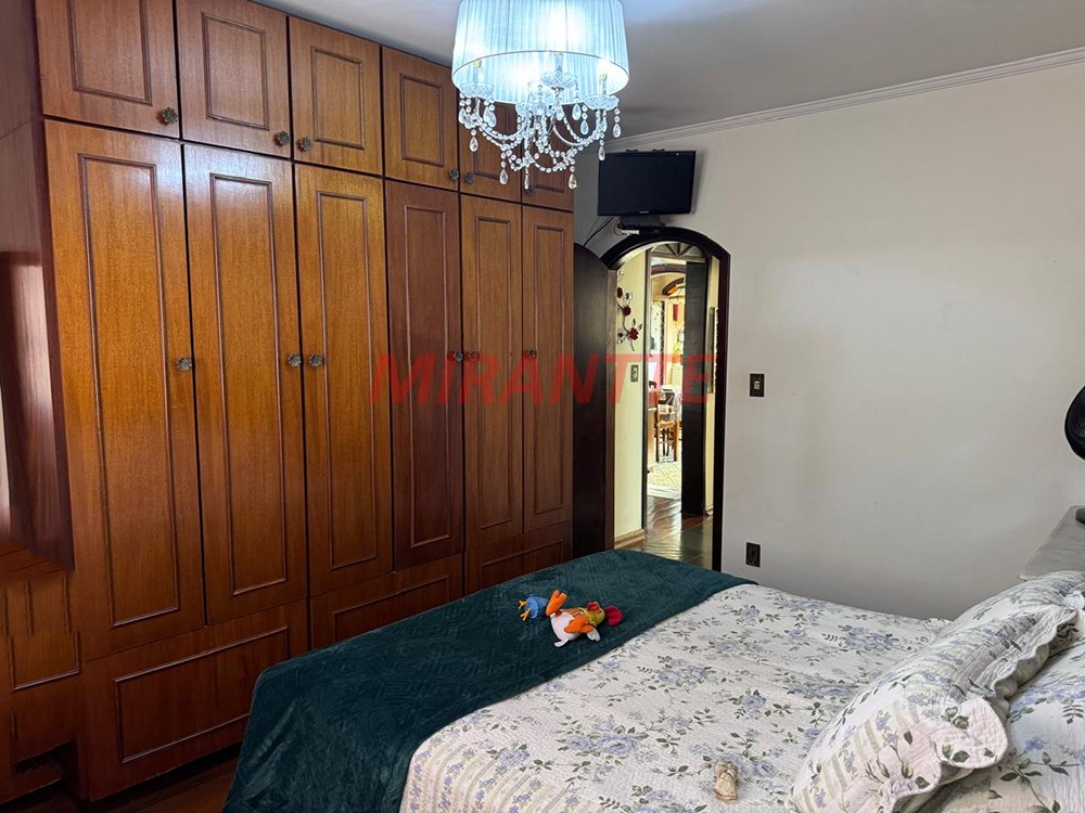 Sobrado de 293m² com 6 quartos em Casa Verde
