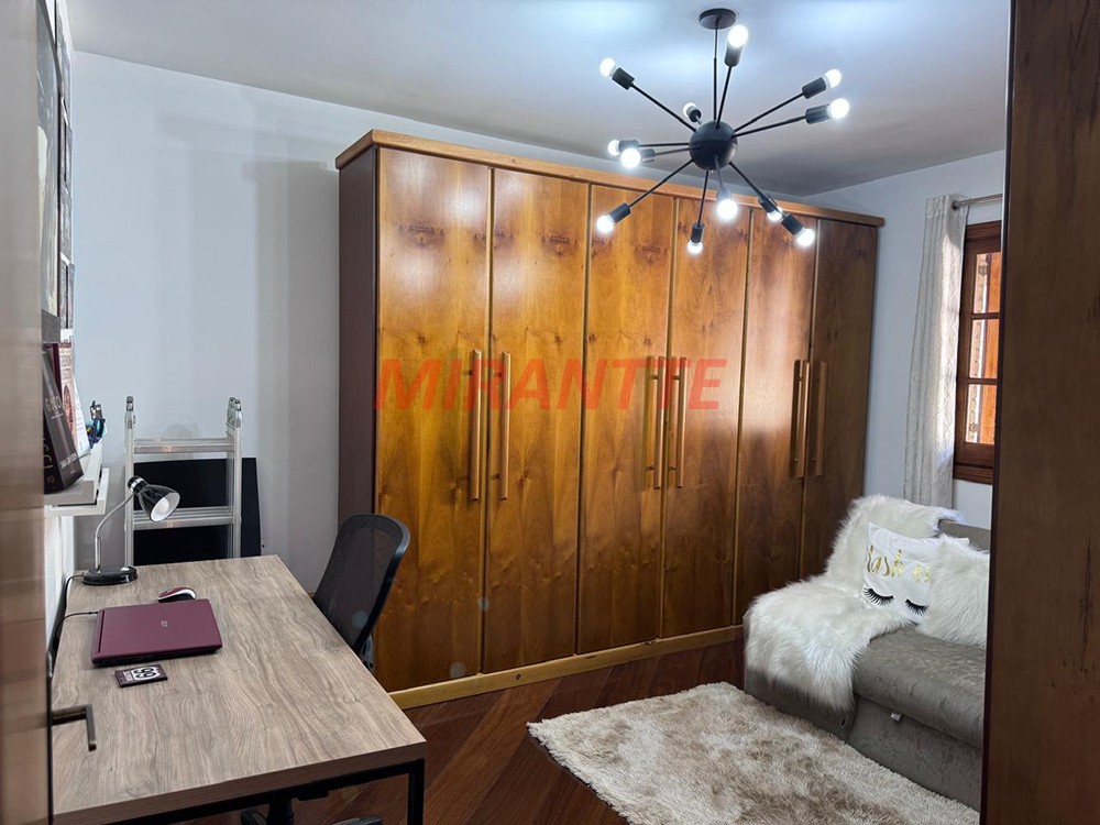 Sobrado de 293m² com 6 quartos em Casa Verde