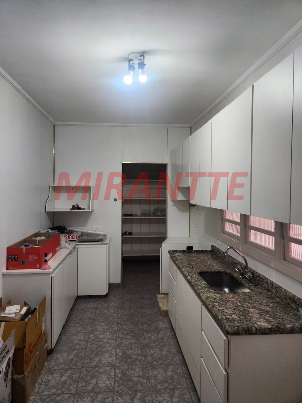 Sobrado de 311m² com 3 quartos em Jardim França