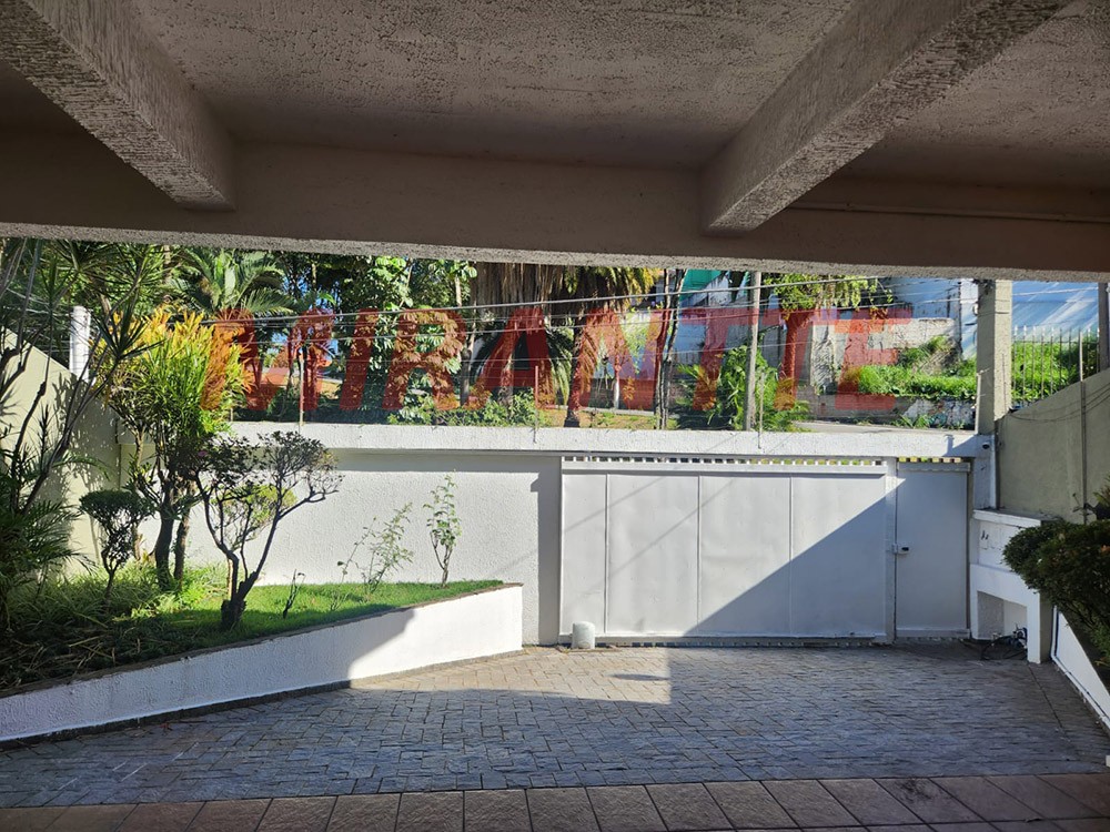 Sobrado de 311m² com 3 quartos em Jardim França